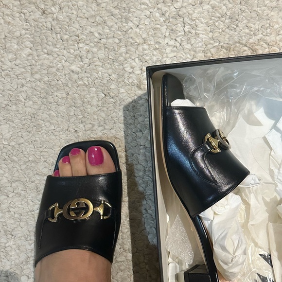 Gucci - Picture 3 of 9